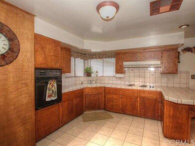 13946 kitchen 
