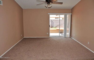 Living Room 2 _5020