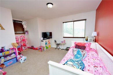 8717 198th St E, Spanaway, WA 98387 - photo 3