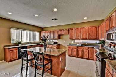 Kitchen Island ~ Breakfast Bar