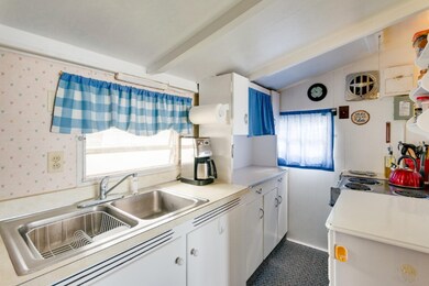 33483 Tice Ave Eau Claire MI-large-008-0