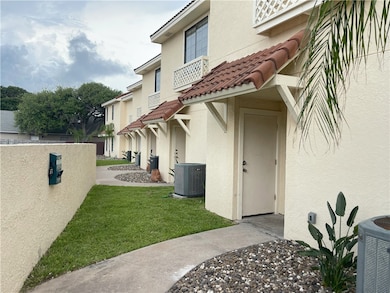 14130 E Cabana St unit 4, Corpus Christi, TX 78418 - photo 2