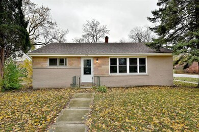 476 N Oak St unit 2, Elmhurst, IL 60126 - photo 2