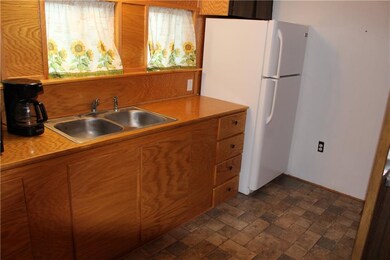 618 W Franklin St, Thorntown, IN 46071 - photo 5