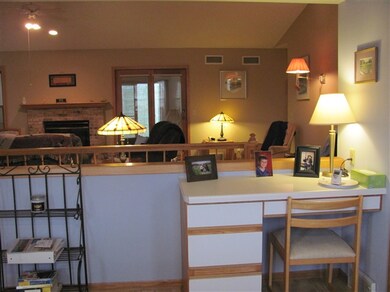 725 Foxfield Rd, Oregon, WI 53575 - photo 6