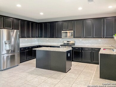 9932 Waddie Ln, San Antonio, TX 78254 - photo 7