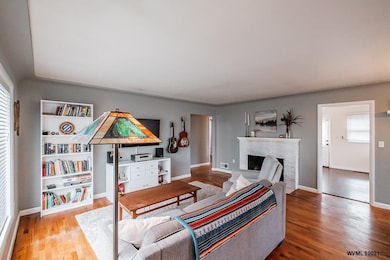 1329 Broadway St SW, Albany, OR 97321 - photo 3