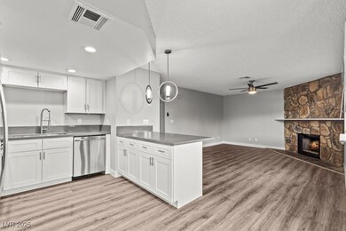 1112 Observation Dr unit 201, Las Vegas, NV 89128 - photo 7