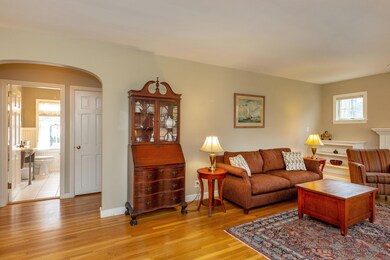 4 Meadowbrook