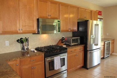 9 Magnolia Way, Ballston Lake, NY 12019 - photo 6