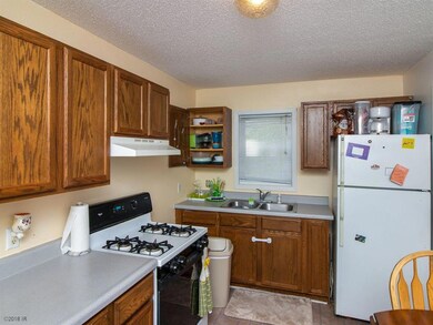 5024 S Union St, Des Moines, IA 50315 - photo 5