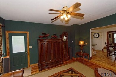 65 Pinewood Ave, Albany, NY 12208 - photo 6