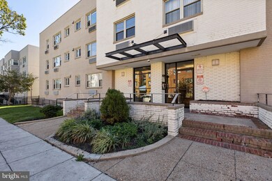 738 Longfellow St NW unit 107, Washington, DC 20011 - photo 3