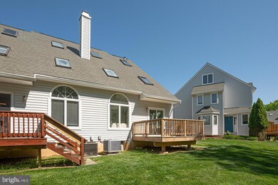 122 W Thomas Ct, Kennett Square, PA 19348 - photo 6