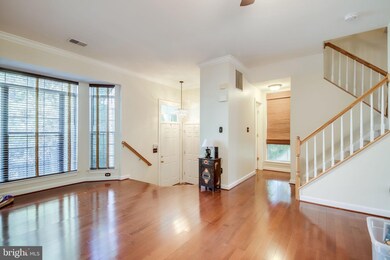 20553 Warburton Bay Square unit 39, Sterling, VA 20165 - photo 4