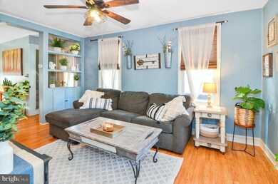 16 E Pennsylvania Ave, Stewartstown, PA 17363 - photo 7