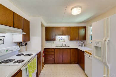 2704 292nd St NW, Stanwood, WA 98292 - photo 7