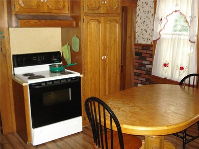 405 Winter St, Woonsocket, RI 02895 - photo 4