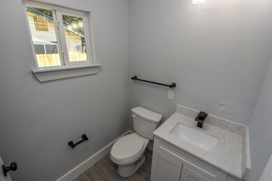 4407 Engleford St, Houston, TX 77026 - photo 7