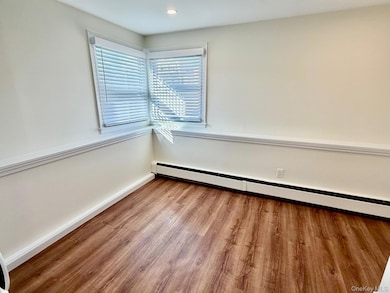 211 W Walnut St, Long Beach, NY 11561 - photo 5