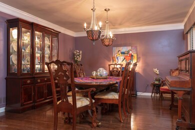 03 - Dining Room