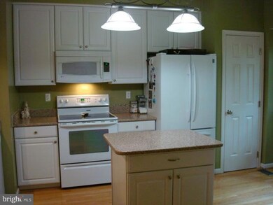 6348 Gray Sea Way, Columbia, MD 21045 - photo 4