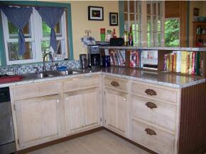 28 Hapgood St, Bellows Falls, VT 05101 - photo 4