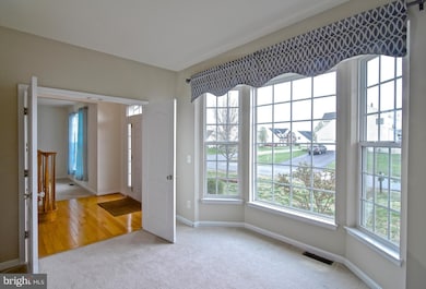 35177 Marshall Ct, Locust Grove, VA 22508 - photo 4