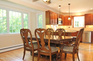 194 Weaver St, Greenwich, CT 06831 - photo 5