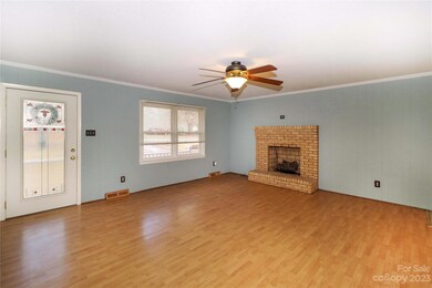 156 Clements Rd, Statesville, NC 28677 - photo 7