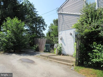 4027 Pilgrim Rd, Plymouth Meeting, PA 19462 - photo 5