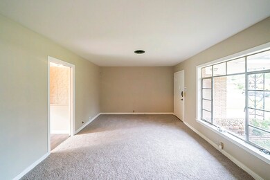 10319 Bretton Dr, Houston, TX 77016 - photo 5