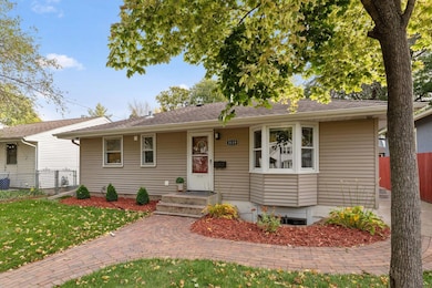 3119 Lincoln St NE, Minneapolis, MN 55418 - photo 3