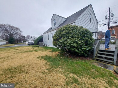 14 Poplar Ave, Wilmington, DE 19805 - photo 2