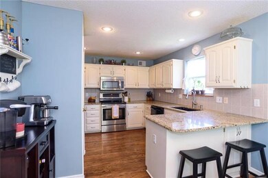 21508 W 50th St, Shawnee, KS 66226 - photo 2