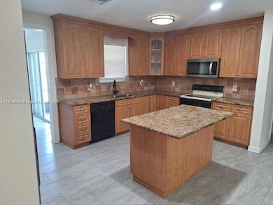 3961 Park Ln, West Palm Beach, FL 33406 - photo 4