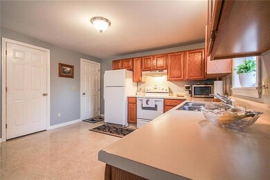 7 Tanner St, South Portland, ME 04106 - photo 5