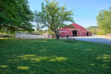 Barn