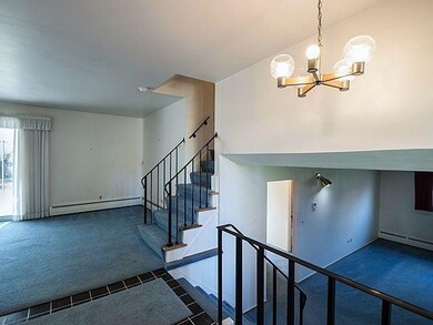 2642 Page Ct, Ann Arbor, MI 48104 - photo 4