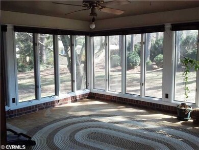 Porch - HUGE SUNROOM