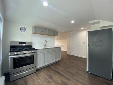 404 Henry St, Fairview, NJ 07022 - photo 5