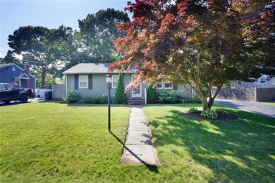 69 Palace Ave, Warwick, RI 02886 - photo 3