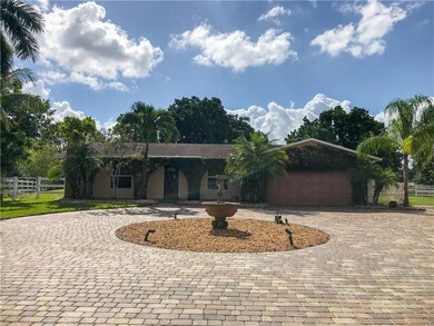 18510 SW 58th St, Southwest Ranches, FL 33332 - photo 2