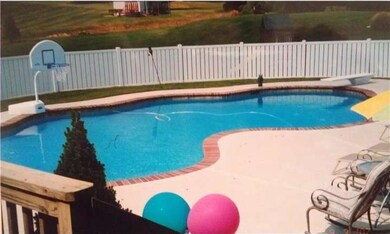 406 Milford Rd, Downingtown, PA 19335 - photo 2