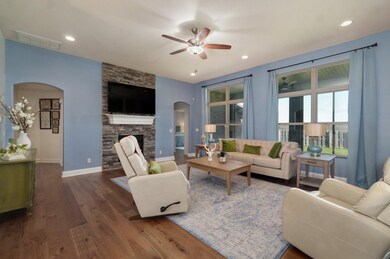 3751 Cobblefield St W-6