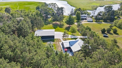 W6191 Lueck Ln, Princeton, WI 54968 - photo 4