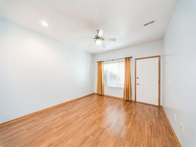 1155 NE 7th Ln unit 1155, Ankeny, IA 50021 - photo 5