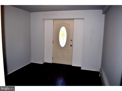 647 N 9th St, Reading, PA 19604 - photo 6