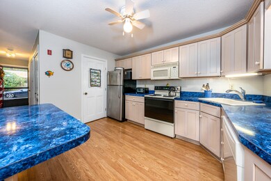 kitchen2