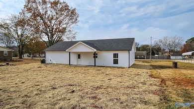 16674 Hampton Ln, Athens, AL 35611 - photo 7